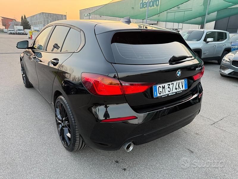 Usata BMW 116 Advantage 116 CV (85 kW) 2022 Nero Utilitaria