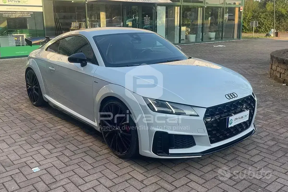 Usata Audi TT Ambiente 245 CV (180 kW) 2019 Bianco Coupé