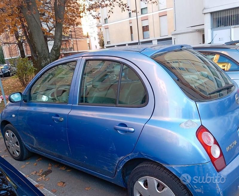 Usata Nissan Micra 80 CV (58 kW) 2003 Blu Berlina