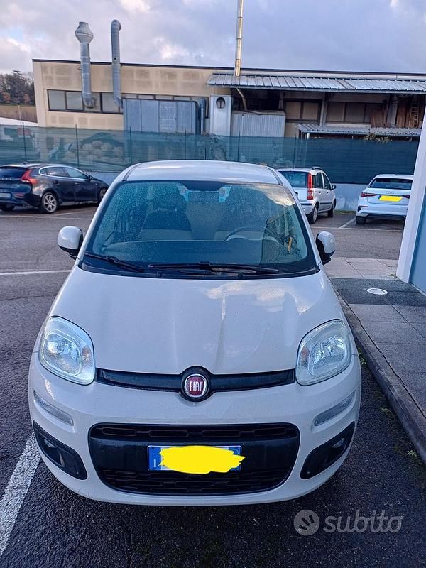 Usata Fiat Panda Easy 80 CV (58 kW) 2015 Marrone Berlina