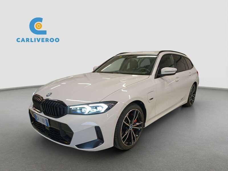 Bianco Usata 2023 BMW 320e M Sport Station wagon | 34.950 € (Ottimo prezzo) - Immagine 1/4
