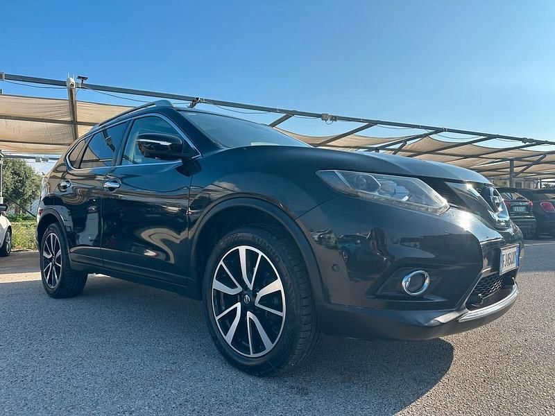 Nero Usata 2017 Nissan X-Trail SUV | 9000 € (Super prezzo) - Immagine 1/4