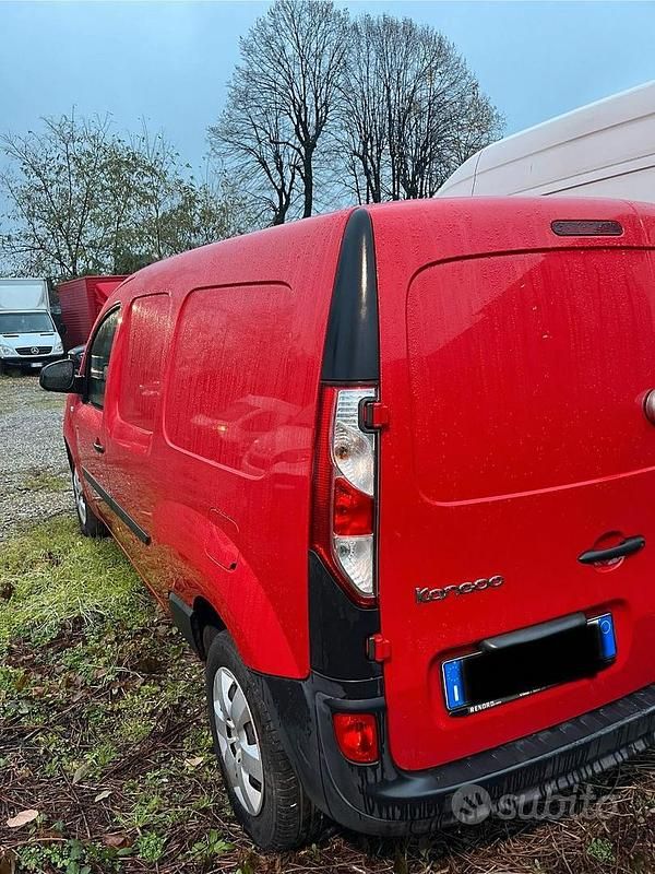 Usata Renault Kangoo 44 kW (60 CV) 2020 Rosso Station wagon