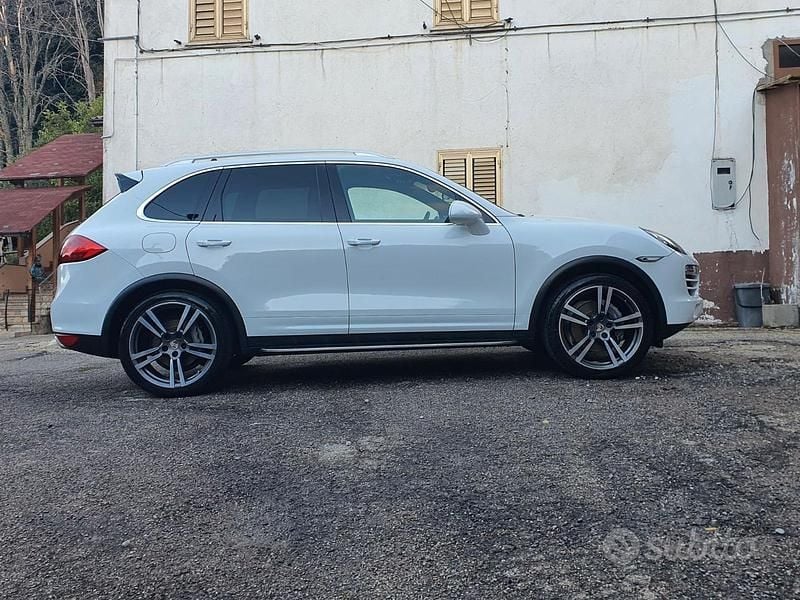 Occasion Porsche Cayenne 245 ch (180 kW) 2012 SUV