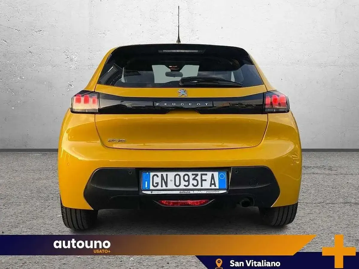 Usata Peugeot 208 Active 101 CV (74 kW) 2023 Giallo Utilitaria