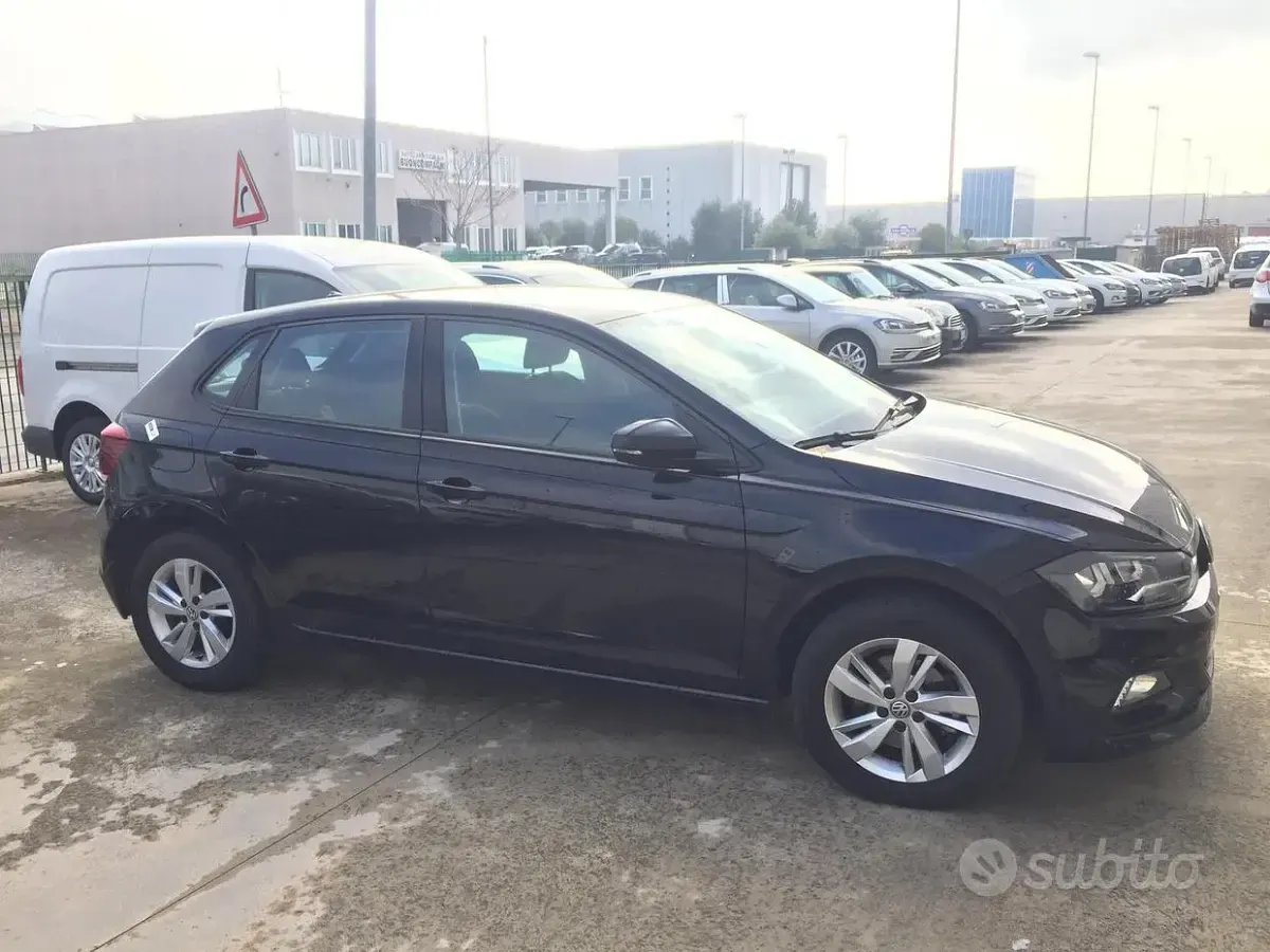 Usata VW Polo 80 CV (58 kW) 2018 Nero Utilitaria