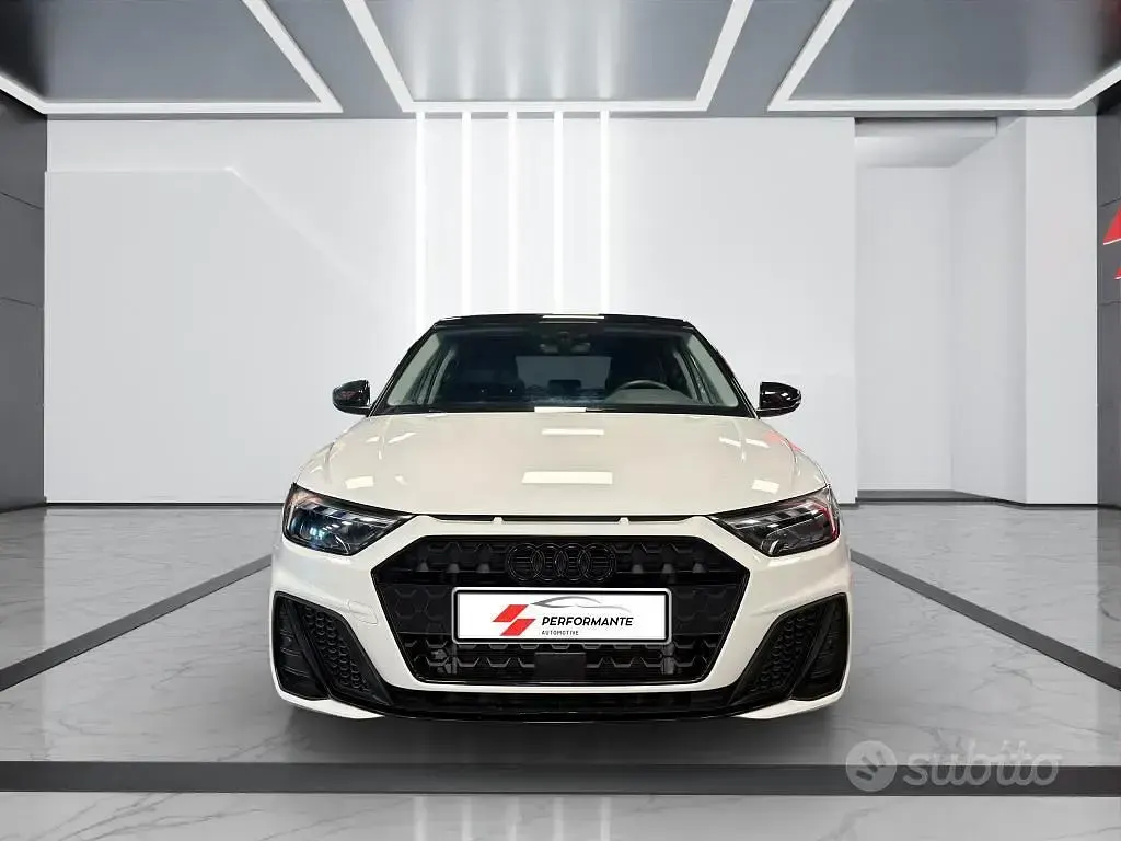 Gebraucht Audi A1 Sportback S-Line 116 PS (85 kW) 2025 Weiß Kleinwagen