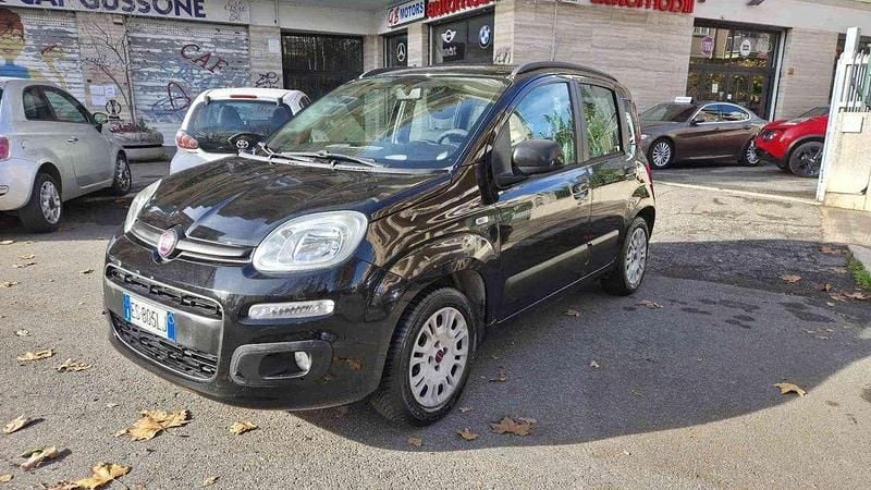 Nero Usata 2013 Fiat Panda Lounge Tre volumi | 5900 € (Buon prezzo) - Immagine 1/4