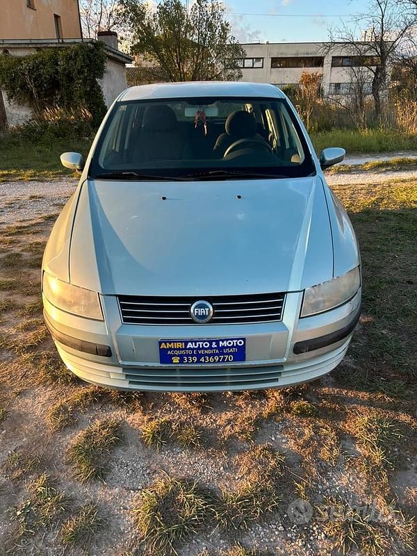 Usata Fiat Stilo 103 CV (75 kW) 2002 Berlina