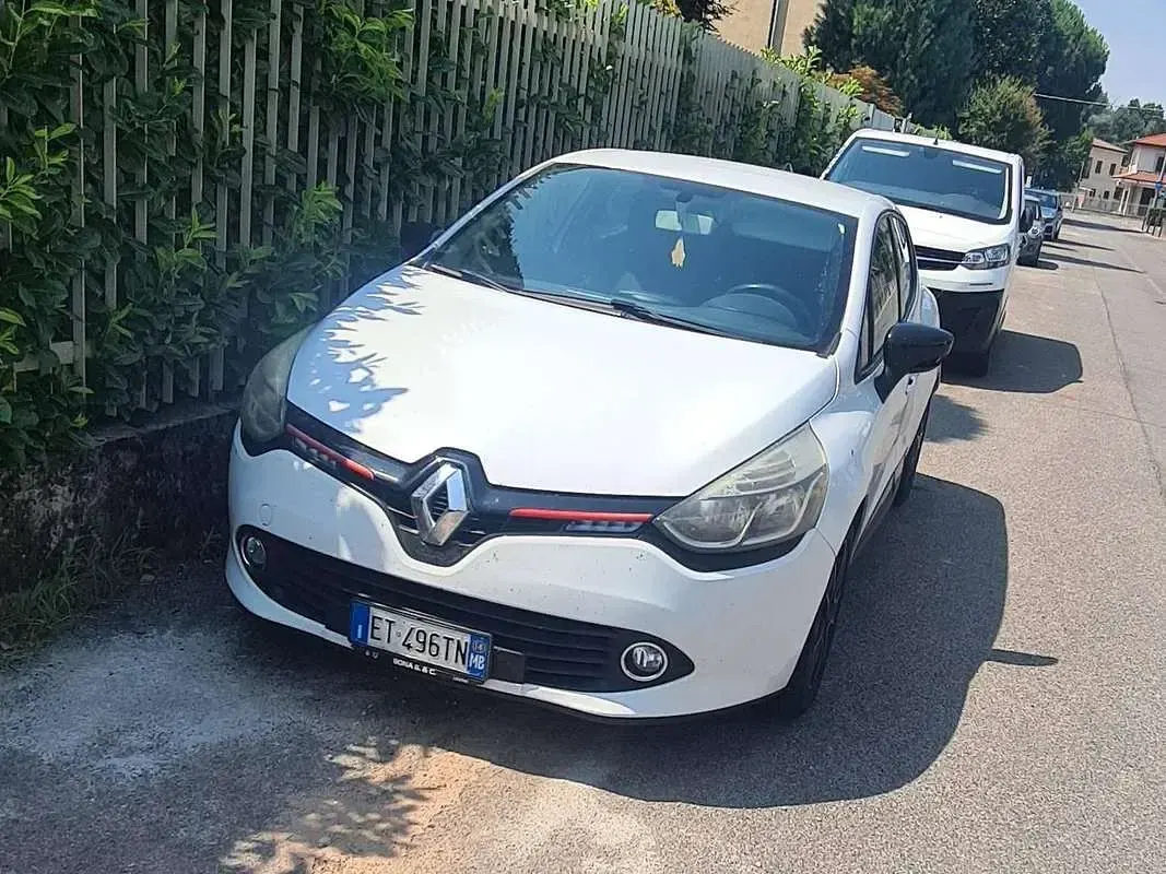 Usata Renault Clio IV 90 CV (66 kW) 2014 Bianco Berlina