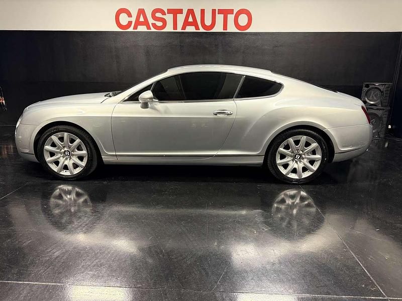 Argento Usata 2005 Bentley Continental GT Coupé | 45.000 € (Molto cara) - Immagine 1/4