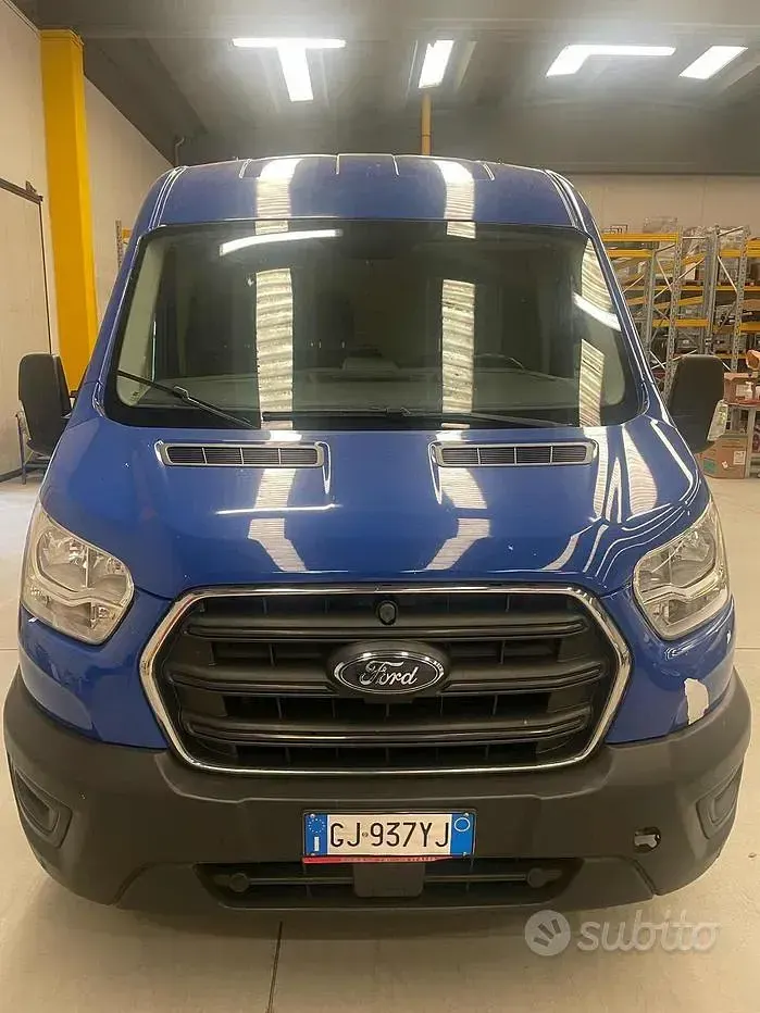 Usata Ford Transit 131 CV (96 kW) 2022 Bluazzurro Furgone