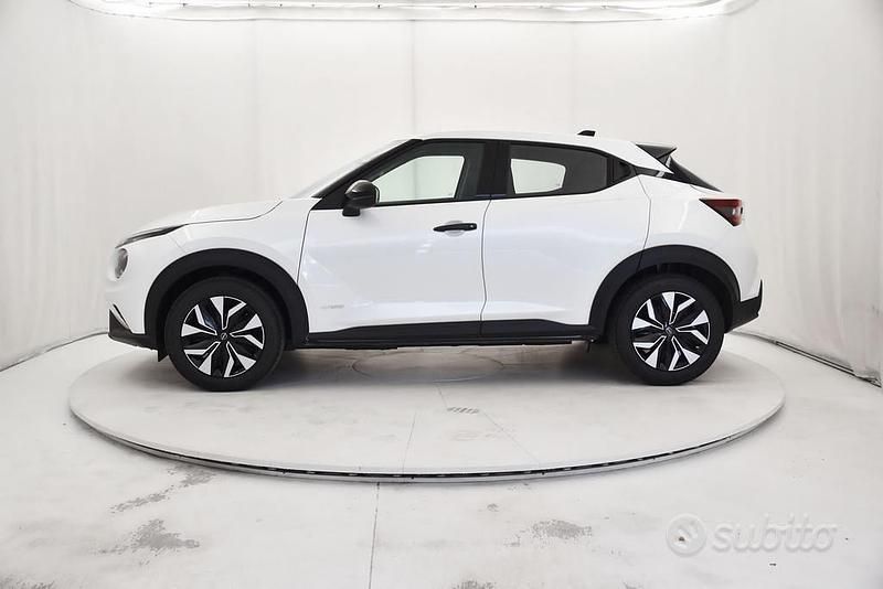 Nuova Nissan Juke Acenta 114 CV (83 kW) 2025 White pearl SUV