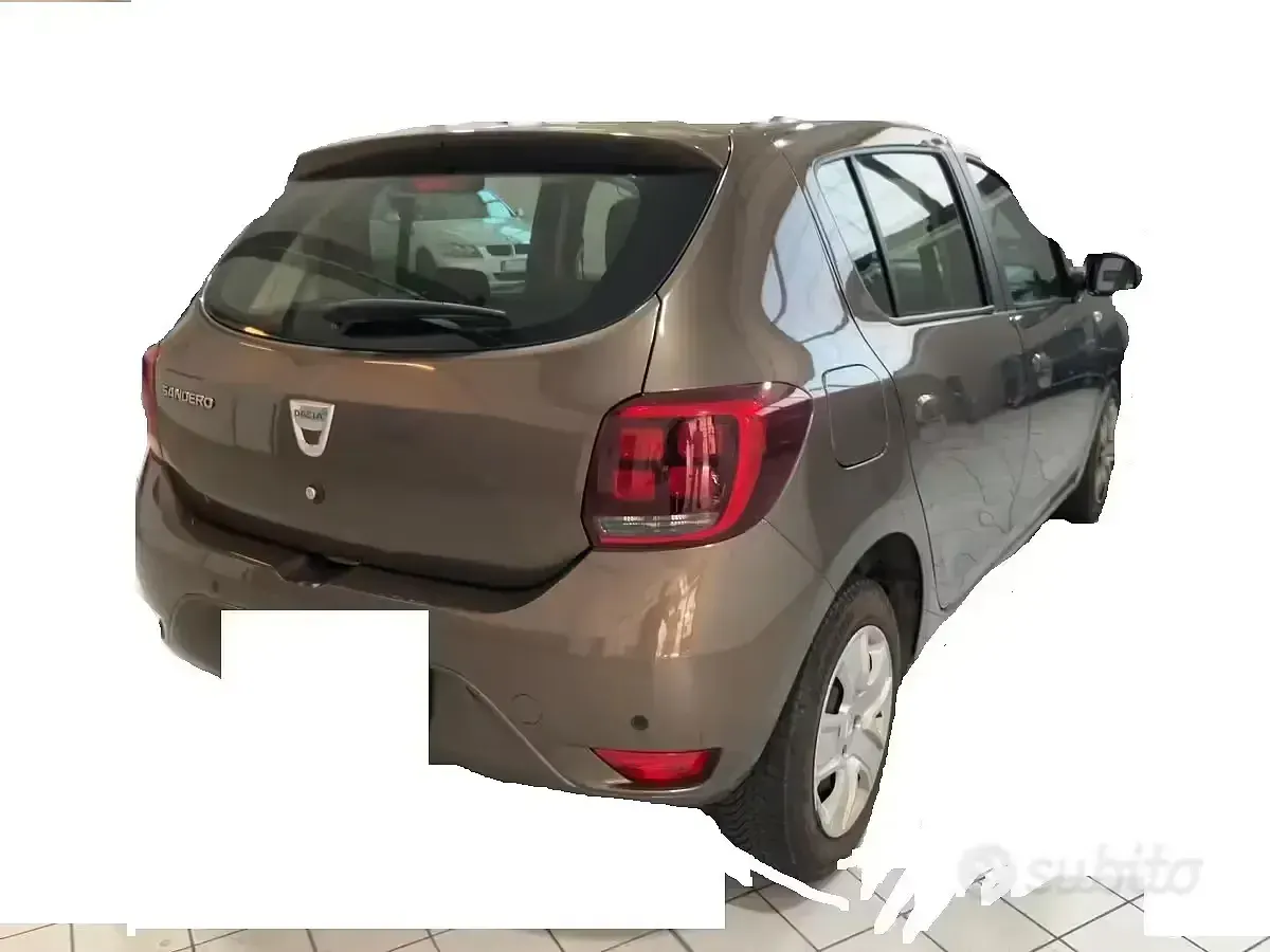 Usata Dacia Sandero 101 CV (74 kW) 2020 Marrone Berlina