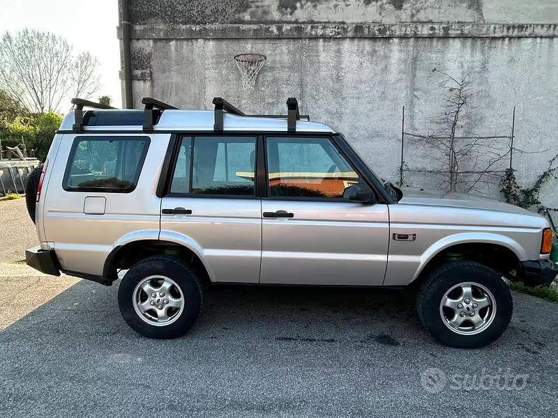 Usado Land Rover Discovery 2 2001 Cinzento SUV
