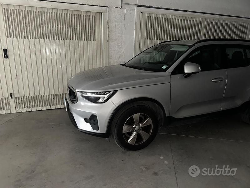 Occasion Volvo XC40 163 ch (119 kW) 2022 Gris SUV