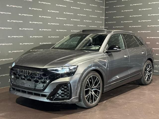 Usata Audi Q8 S-Line 286 CV (210 kW) 2025 Grigio SUV