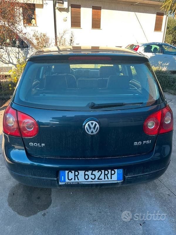 Usata VW Golf V 150 CV (110 kW) 2005 Blu Berlina