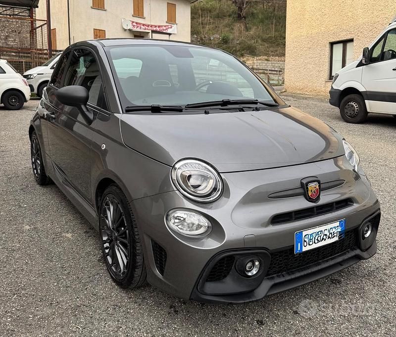Usata Abarth 595 165 CV (121 kW) 2024 Grigio Berlina