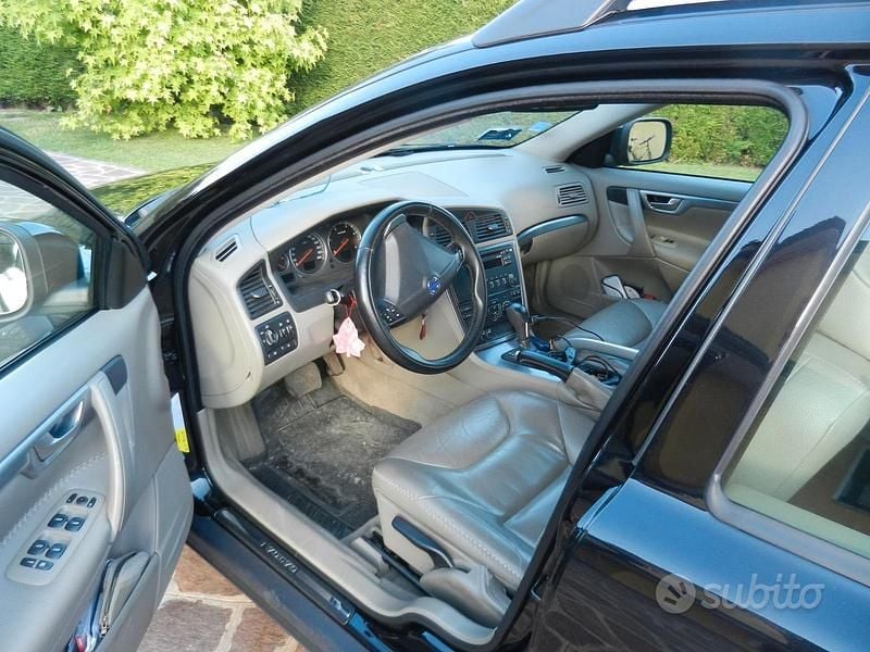 Usata Volvo XC70 185 CV (136 kW) 2007 Station wagon