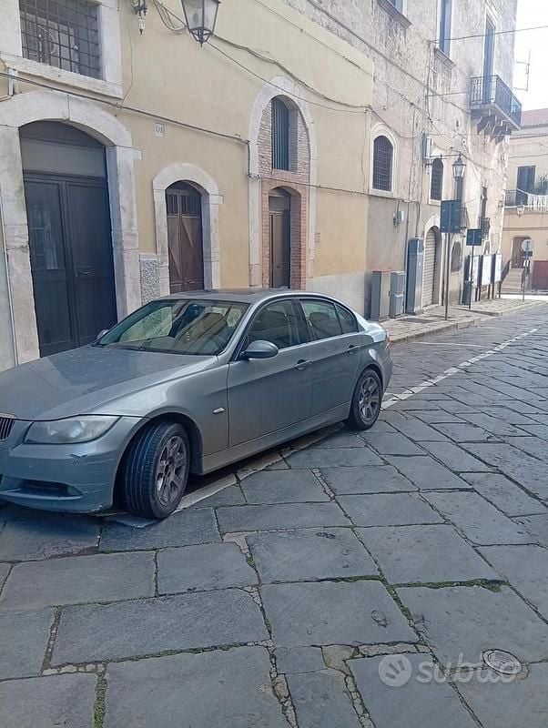 Usata BMW 320 2006 Blu Berlina