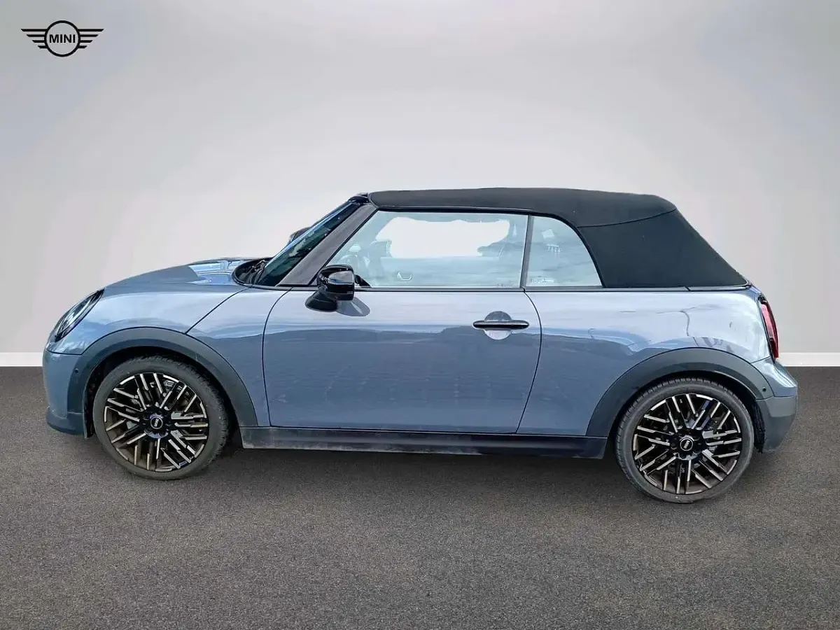 Occasion Mini Cooper S Cabriolet Favoured 204 PK (150 kW) 2025 Grijs Cabriolet