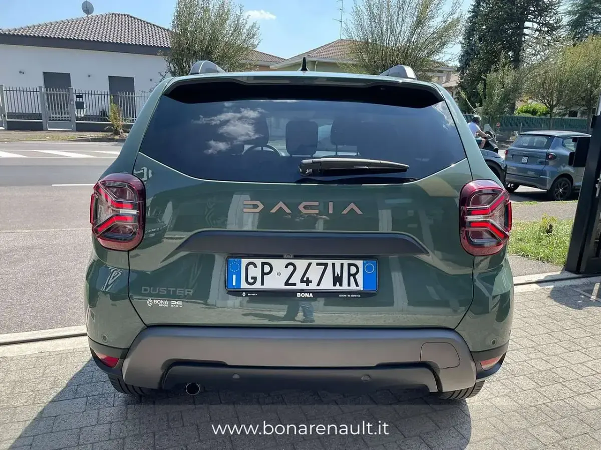 Usata Dacia Duster Extreme 150 CV (110 kW) 2023 Verde SUV