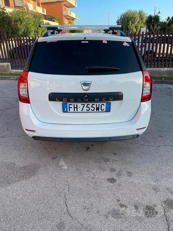Usata Dacia Logan 90 CV (66 kW) 2017 Bianco Berlina