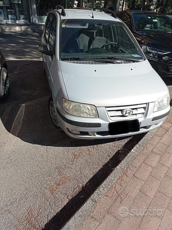 Usata 2002 Hyundai Matrix Monovolume | 1400 € - Immagine 1/4