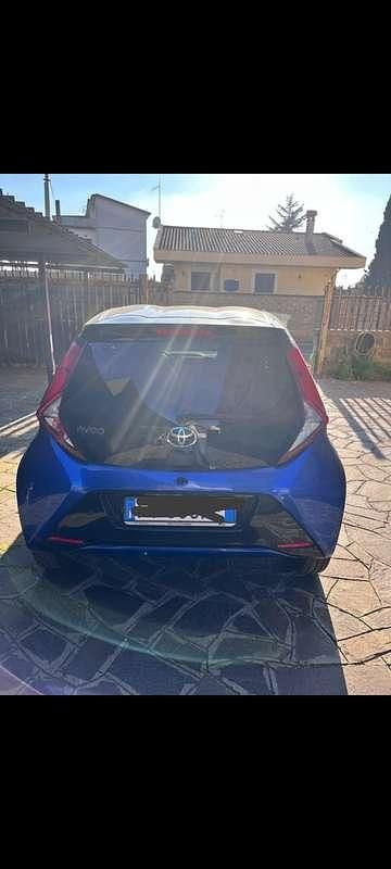 Second-hand Toyota Aygo X-clusiv 69 CP (50 kW) 2019 Hatchback