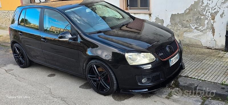 Usata 2006 VW Golf V GTD Tre volumi | 5000 € (Buon prezzo) - Immagine 1/4
