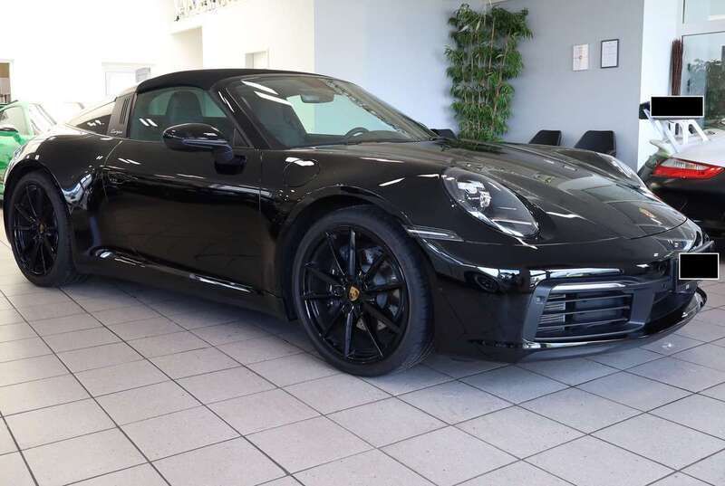 Nero Usata 2023 Porsche 911 Cabrio | 143.992 € (Molto cara) - Immagine 1/4