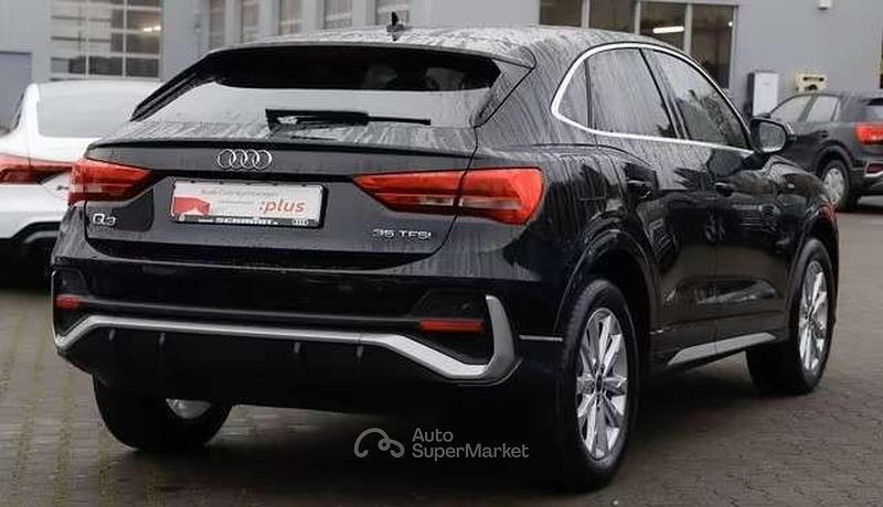 Usata Audi Q3 Sportback S-Line 150 CV (110 kW) 2022 Nero SUV