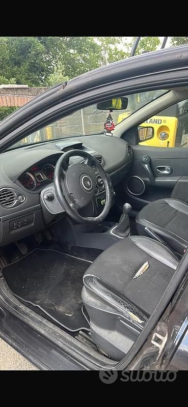 Usata Renault Clio LE 70 CV (51 kW) 2007 Nero Monovolume