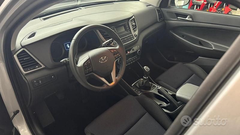 Occasion Hyundai Tucson Xpossible 116 ch (85 kW) 2016 Gris SUV