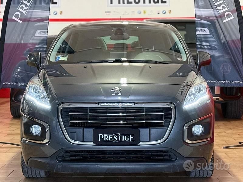 Usata Peugeot 3008 Allure 120 CV (88 kW) 2015 Grigio Station wagon