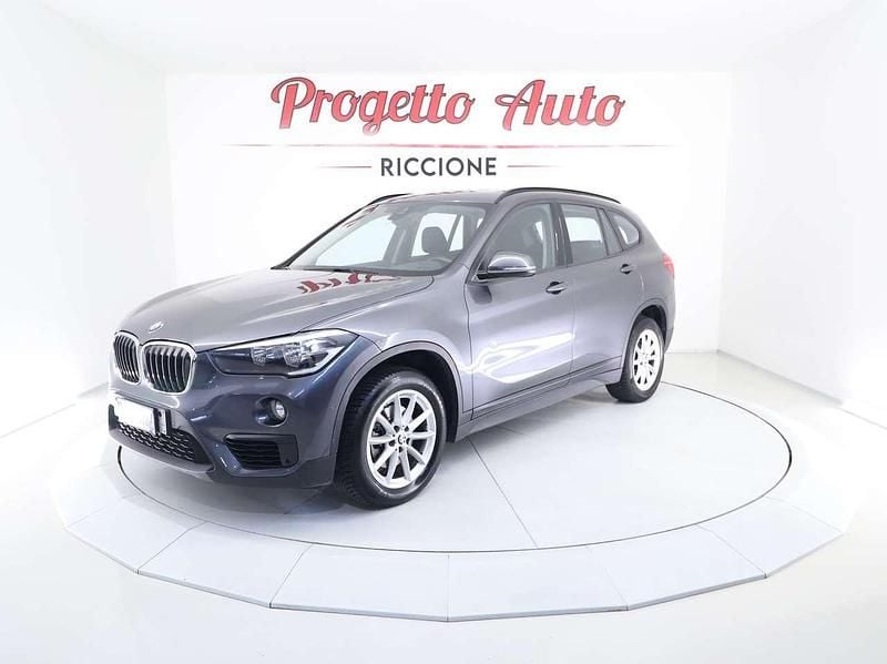 Usata BMW X1 Advantage 140 CV (102 kW) 2018 Black sapphire metallizzato SUV