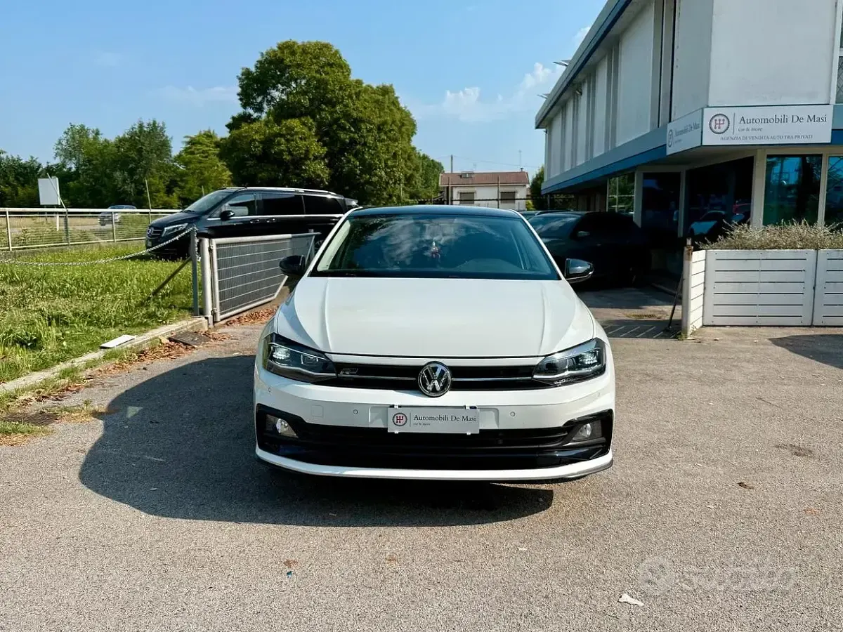 Usata VW Polo R-line 116 CV (85 kW) 2019 Bianco Utilitaria