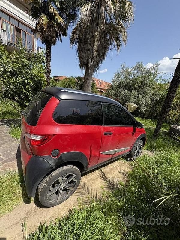 Usata Aixam Crossover Premium 2023 Rosso