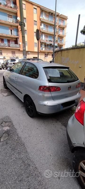 Usata Seat Ibiza 80 CV (58 kW) 2010 Utilitaria
