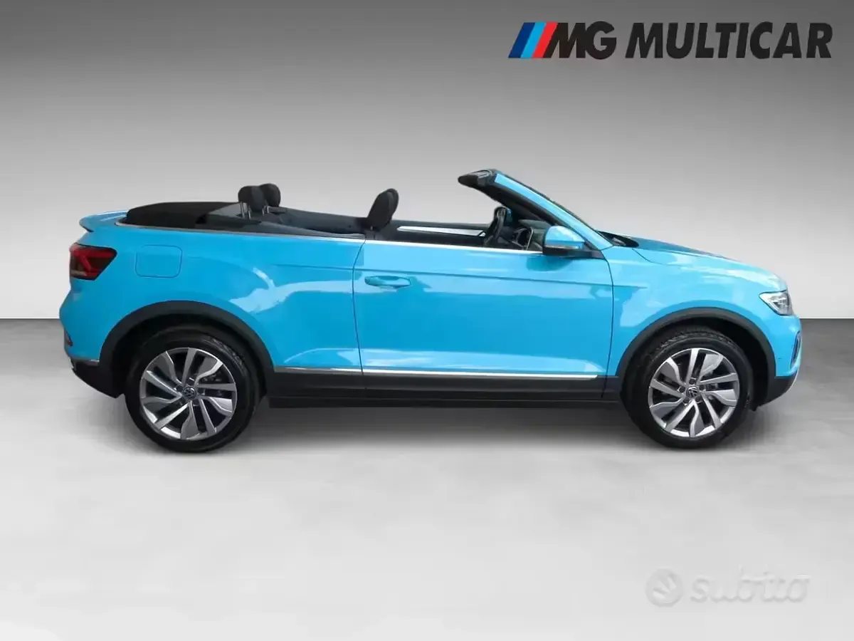 Usata VW T-Roc Cabriolet Style 150 CV (110 kW) 2023 Bluazzurro Cabrio