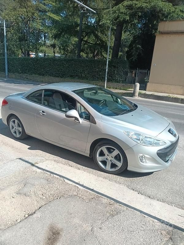 Usata Peugeot 308 CC 115 CV (84 kW) 2010 Grigio Cabrio