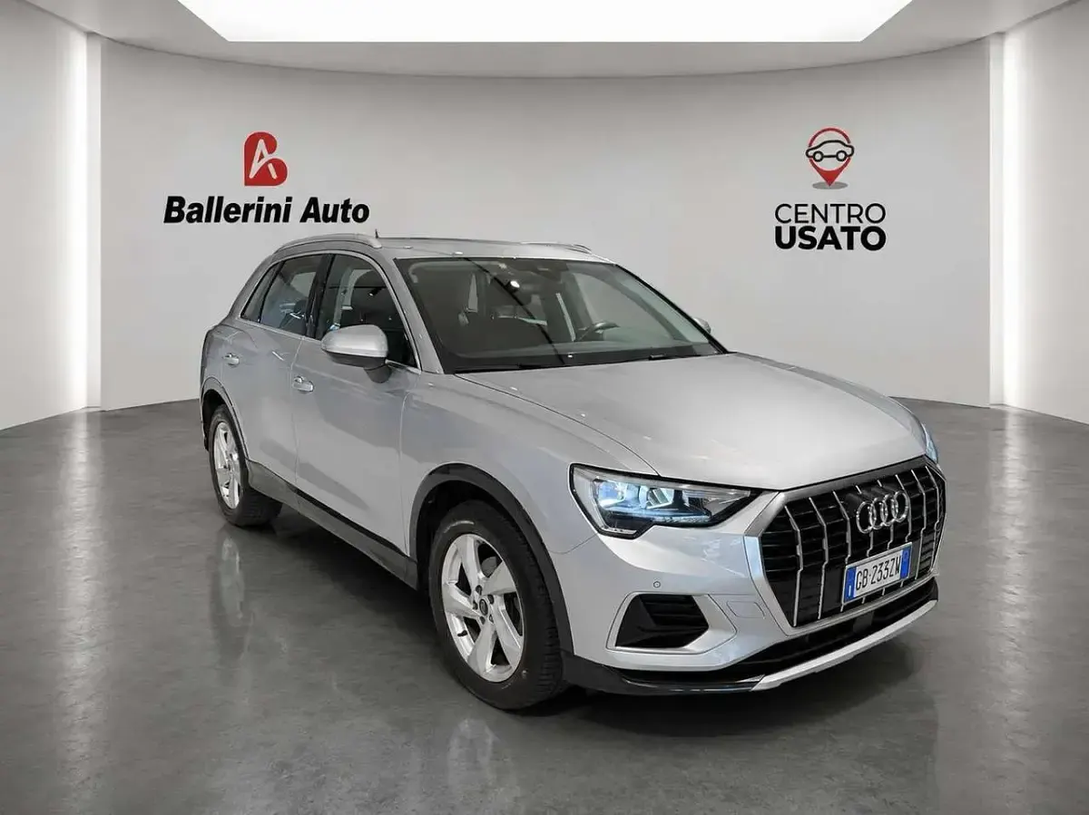 Usata Audi Q3 Business 150 CV (110 kW) 2020 Argento SUV