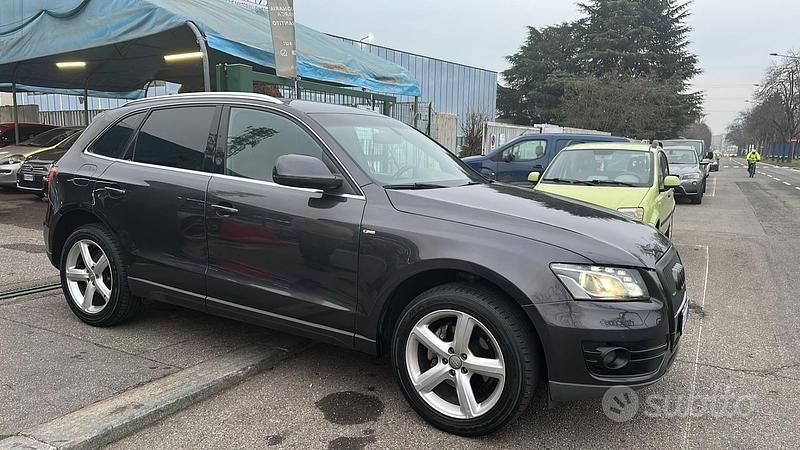 Usata Audi Q5 170 CV (125 kW) 2010 Grigio SUV