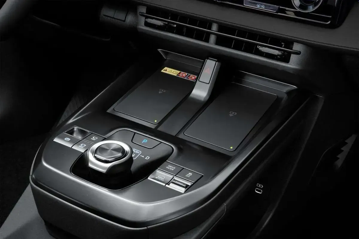 Nuova Subaru Uncharted 122 kW (167 CV) 2026 Grigio SUV