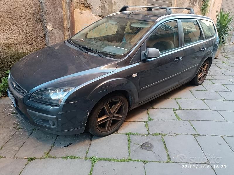 Usata Ford Focus 2006 Blu Station wagon