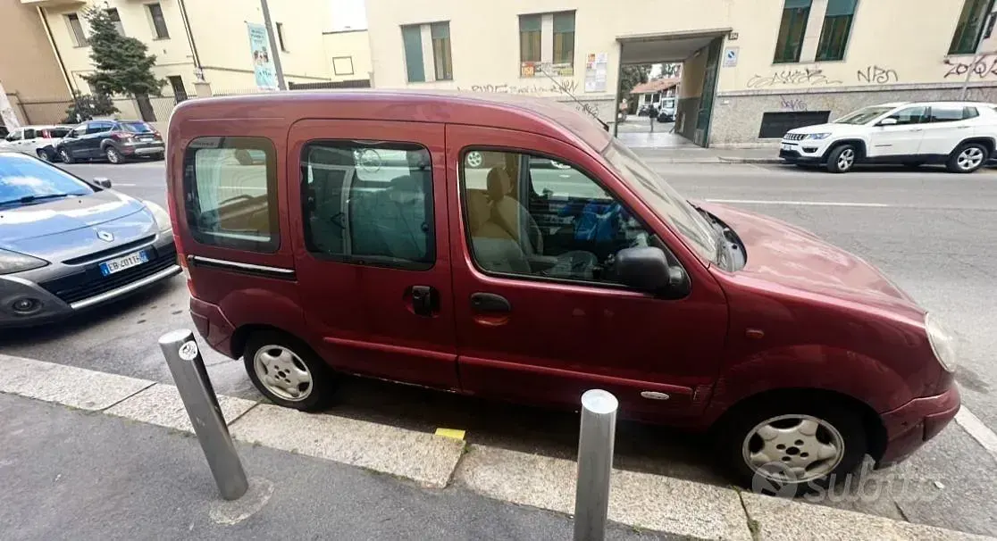 Usata Renault Kangoo 95 CV (69 kW) 2006 Monovolume