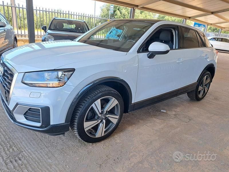 Usata Audi Q2 Sport 116 CV (85 kW) 2016 Bianco SUV