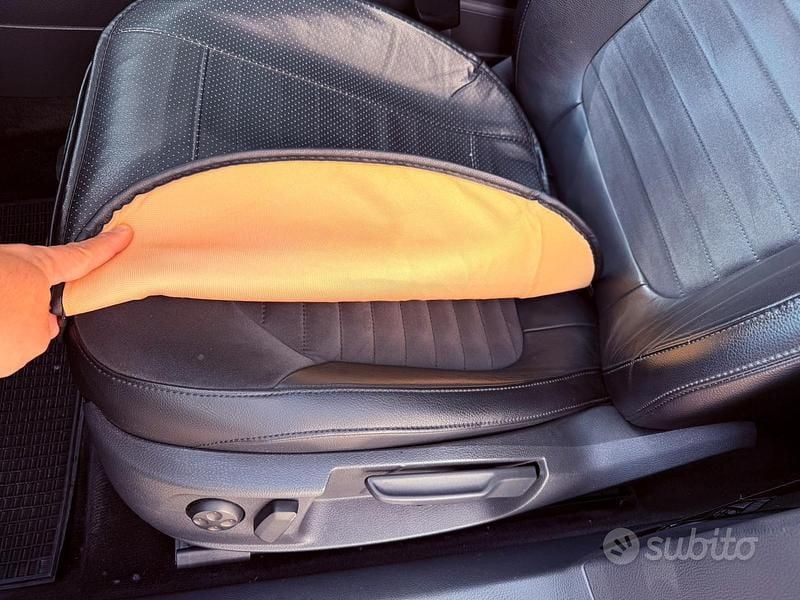 Usata VW Passat Highline 140 CV (102 kW) 2011 Berlina