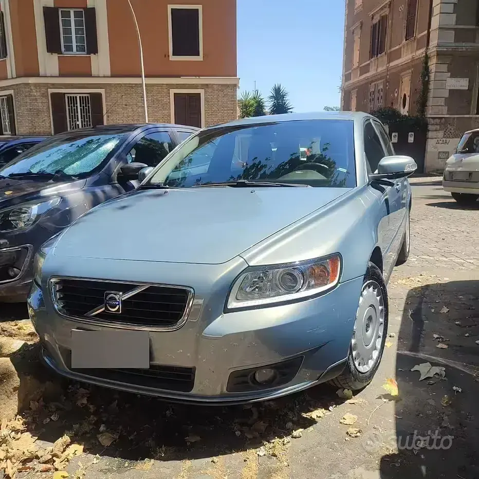 Usata Volvo V50 136 CV (100 kW) 2007 Grigio Station wagon